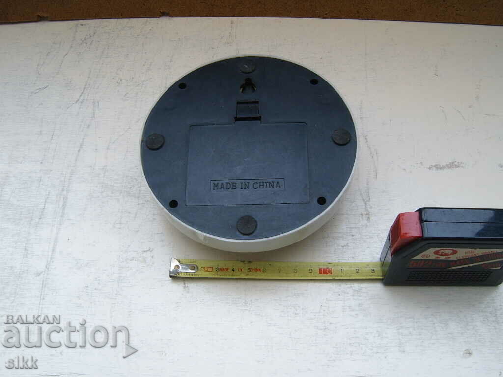 Lamp with price 3.00 BGN | € 1.53 Lamp with price 3.00 BGN | € 1.53