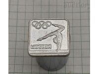 MOSCOW OLYMPICS 1980 SPORTS GYMNASTICS WOMEN BADGE