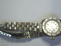 Old ladies automatic watch