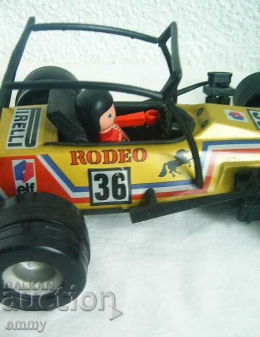 Fiat Rodeo racing car, sheet metal and plastic with price 38.00 BGN | € 19.43 Fiat Rodeo racing car, sheet metal and plastic with price 38.00 BGN | € 19.43