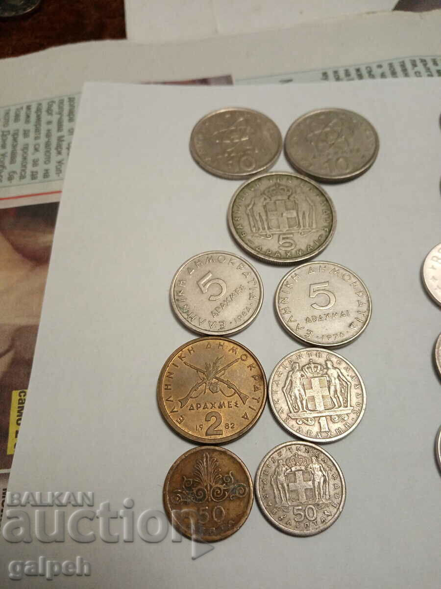 COINS - MIXED LOT - 20 PCS. - BGN 3.5. with price 3.50 BGN | € 1.79 COINS - MIXED LOT - 20 PCS. - BGN 3.5. with price 3.50 BGN | € 1.79