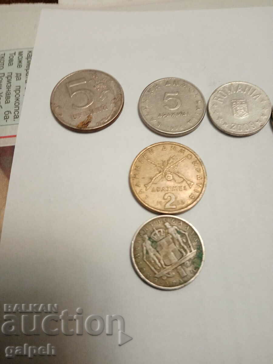 COINS - MIXED LOT - 12 PCS. - BGN 1.5. with price 1.50 BGN | € 0.77 COINS - MIXED LOT - 12 PCS. - BGN 1.5. with price 1.50 BGN | € 0.77