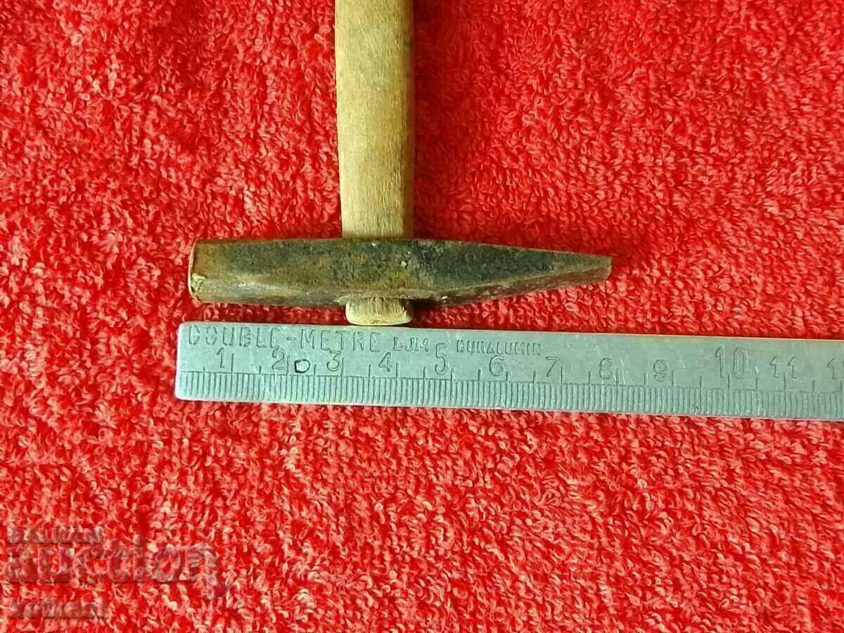 Old small metal 72 gram Hammer - 6 Old small metal 72 gram Hammer - 6