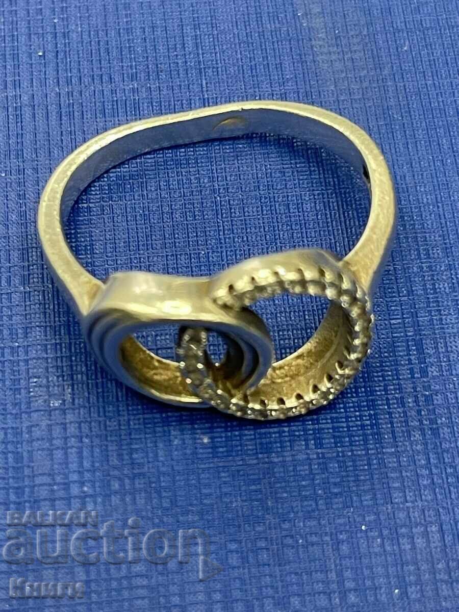 Γυναικείο ασημένιο δαχτυλίδι - 2,89 γραμμάρια δείγμα 925