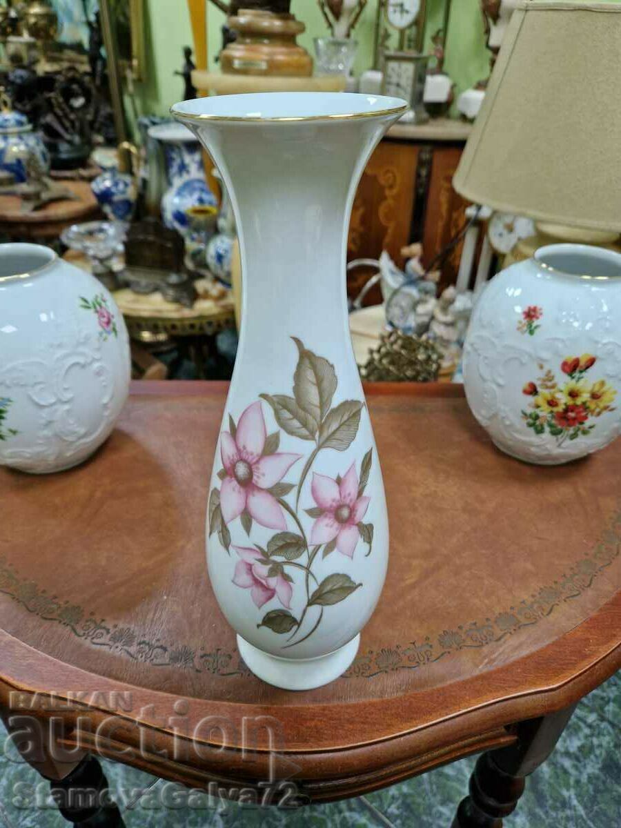 Auction A lovely antique Royal KPM porcelain German vase Auction A lovely antique Royal KPM porcelain German vase