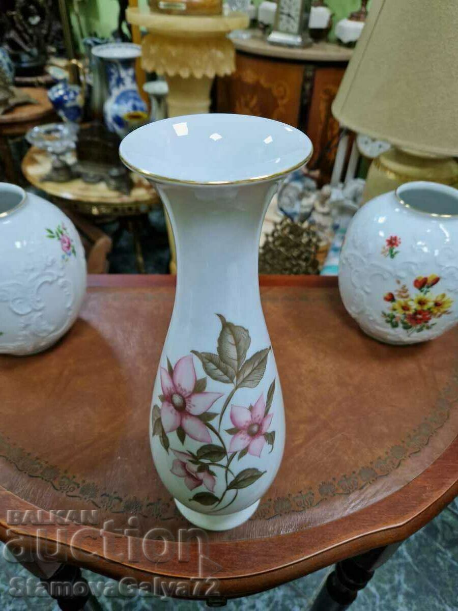 Delivery of A lovely antique Royal KPM porcelain German vase Delivery of A lovely antique Royal KPM porcelain German vase