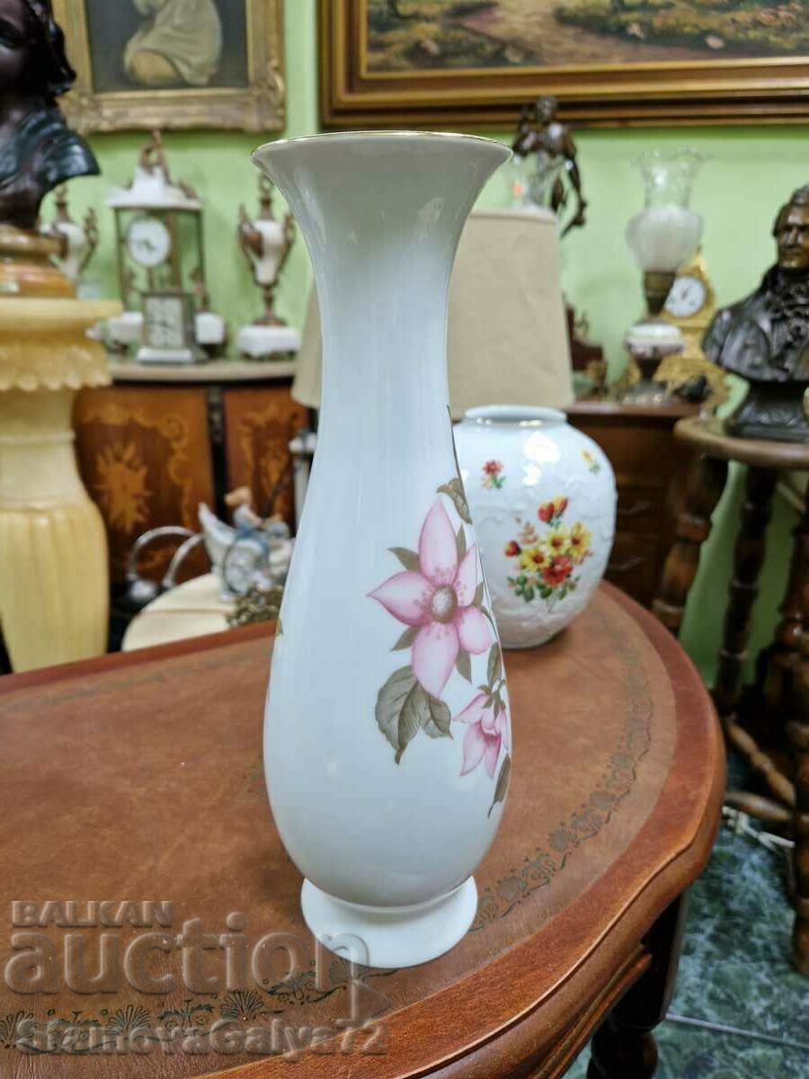 A lovely antique Royal KPM porcelain German vase - 5 A lovely antique Royal KPM porcelain German vase - 5