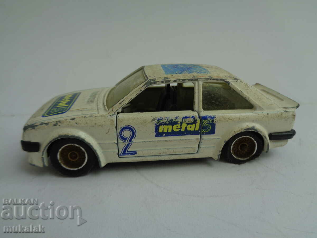 1:43 SOLIDO FORD ESCORT RS MAȘINĂ JUCĂRIE MODEL