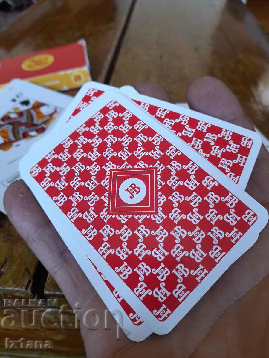 Доставка на Карти за игра J&B Доставка на Карти за игра J&B