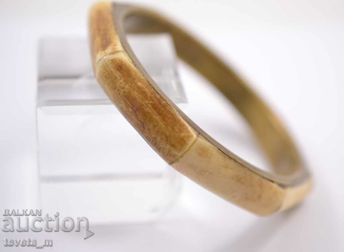 Аукцион Гривна бронз и кост Аукцион Гривна бронз и кост