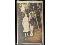 Βουλγαρία 1947 Παλιά φωτογραφία φωτογραφίας - φιλικό ζευγάρι.