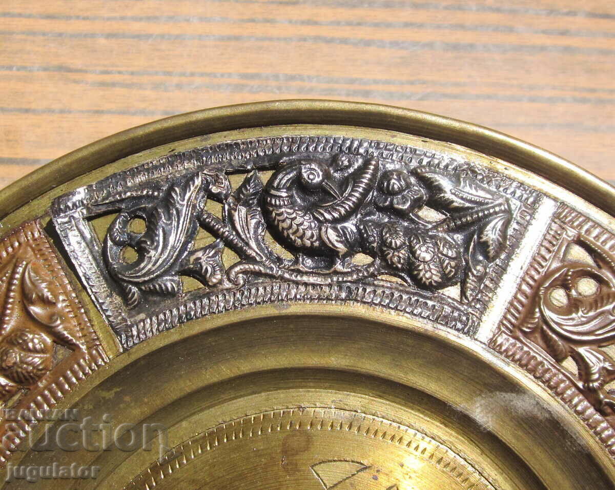 Auction Bulgarian Renaissance plate with folk silver ornaments Auction Bulgarian Renaissance plate with folk silver ornaments