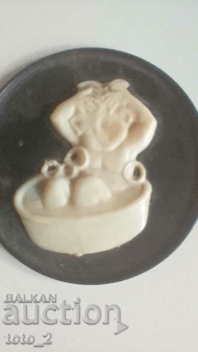 Auction  OLD BATHROOM SIGN