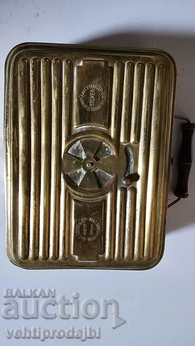 Brass box with ventilation