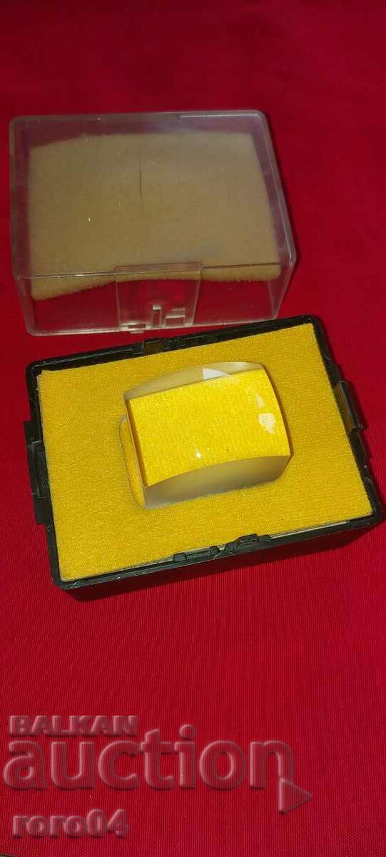 LUPA - DDR cu preț 45.00 BGN | € 23.01