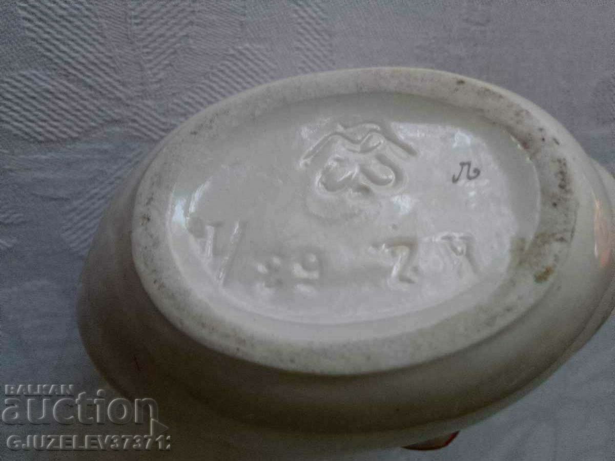 Аукцион Стара колекционерскс Поставка за клечки за зъби порцелан