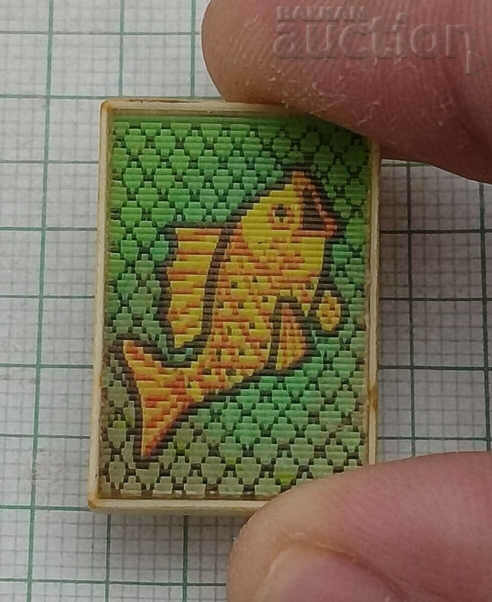 Auction THE GOLDFISH 3D STEREO USSR BADGE Auction THE GOLDFISH 3D STEREO USSR BADGE