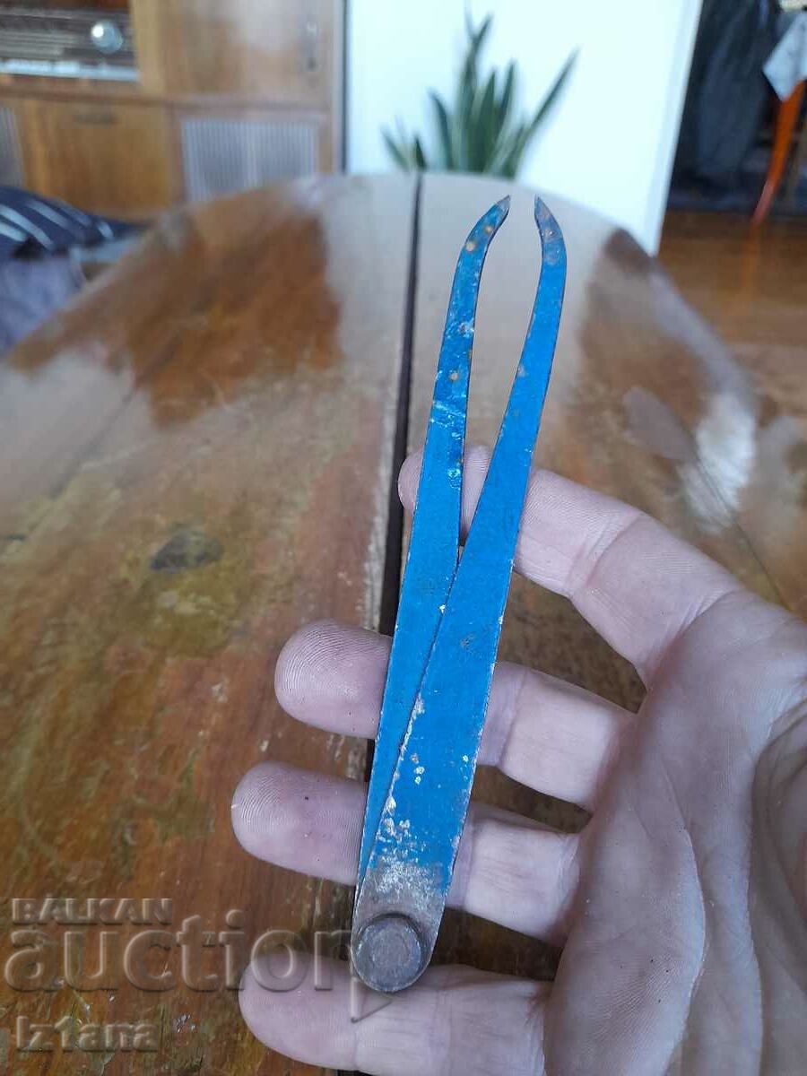 Old locksmith's gauge with price 22.00 BGN | € 11.25