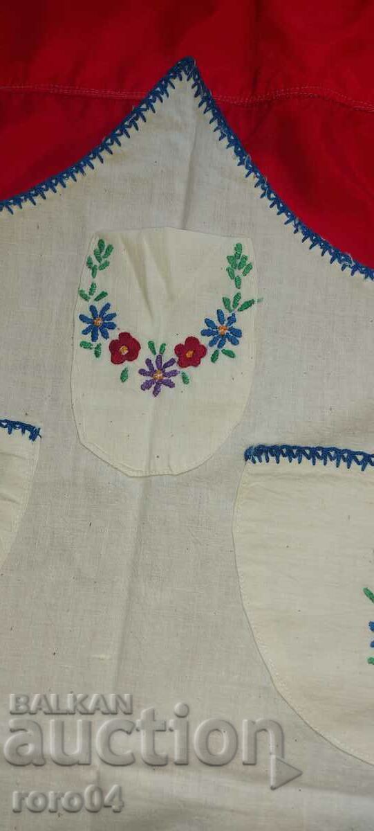 EMBROIDERED ORGANIZER - NEW - 6 EMBROIDERED ORGANIZER - NEW - 6