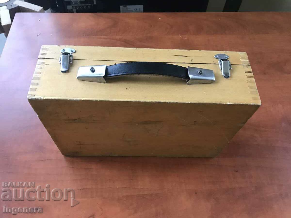 BOX FULL OF BEARINGS BEARING CRATE - 7 BOX FULL OF BEARINGS BEARING CRATE - 7