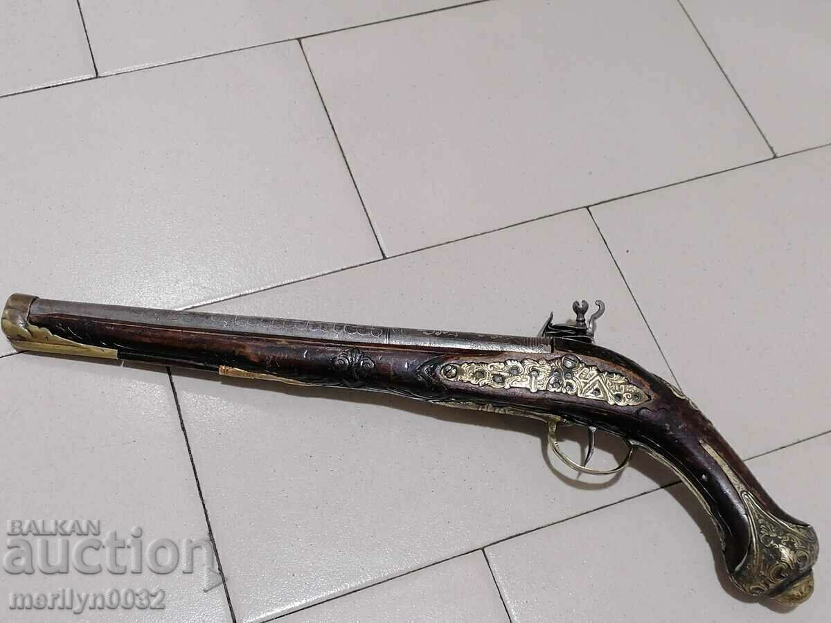 Licitație Pistov otoman Flint Pishtov de 50 cm cu crampoane de argint