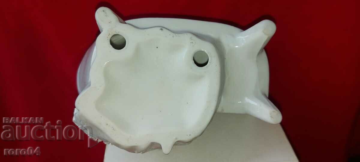 ПОРЦЕЛАНОВА СТАТУЕТКА - 7 ПОРЦЕЛАНОВА СТАТУЕТКА - 7