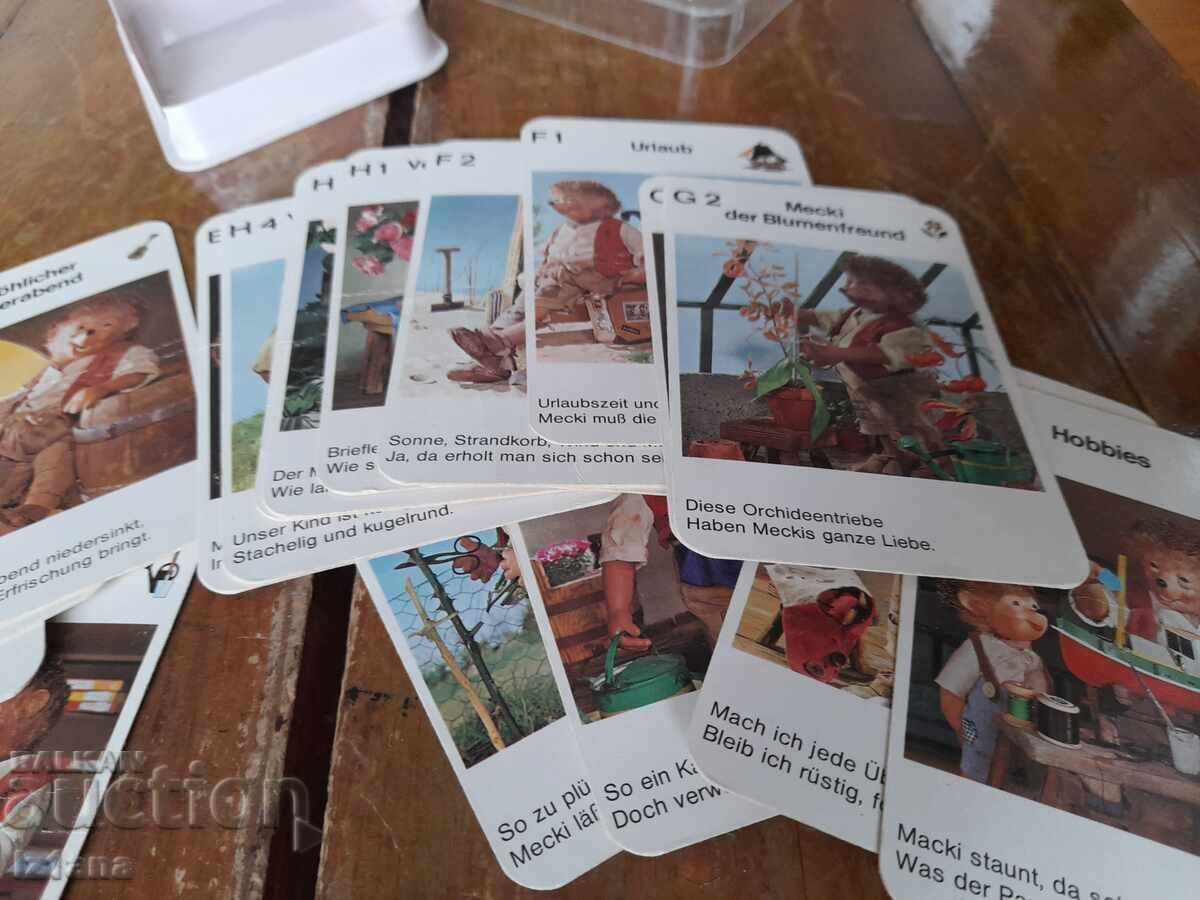 Delivery of Old children's playing cards Hedgehogs Delivery of Old children's playing cards Hedgehogs