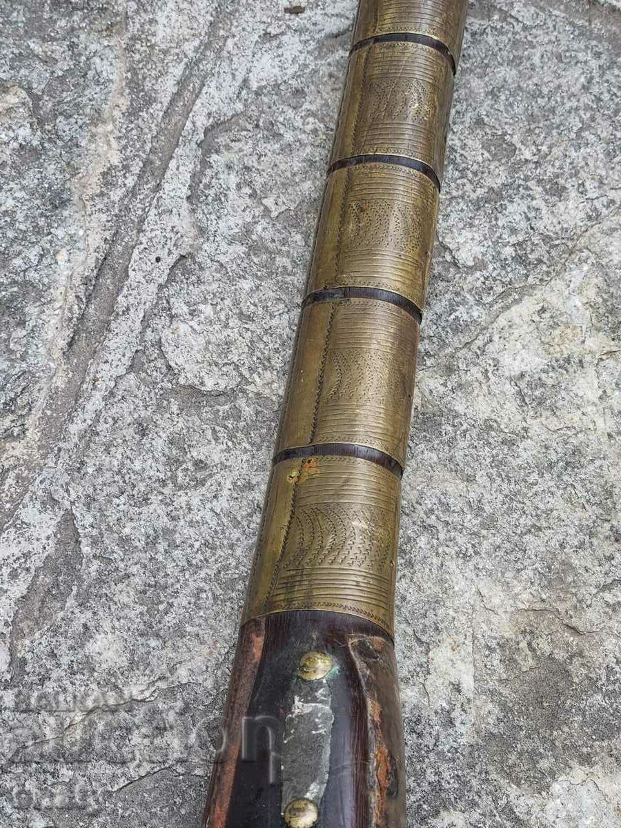 Delivery of An old rifle. Delivery of An old rifle.