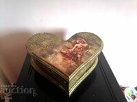 Cutie mare de inimă din lemn incredibil de frumoasă