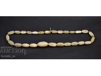 Necklace, mother-of-pearl necklace - 37 g.