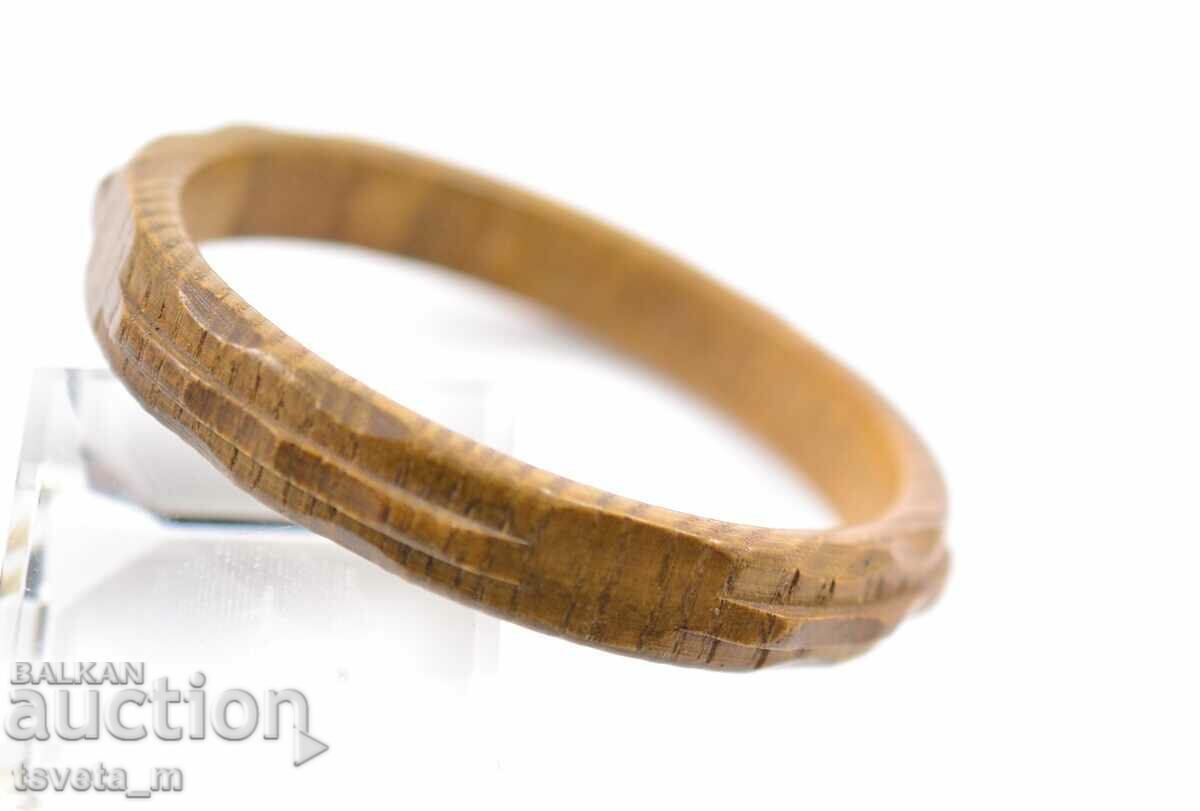 Auction  Wood bracelet, walnut