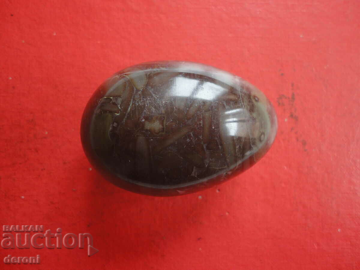 Auction Stone egg mineral 4 Auction Stone egg mineral 4