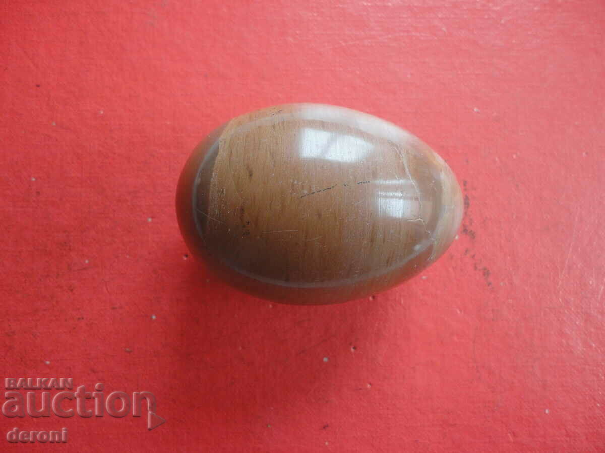 Stone egg mineral 5 - 6 Stone egg mineral 5 - 6