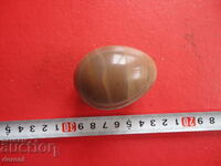 Яйце от камък минерал 8