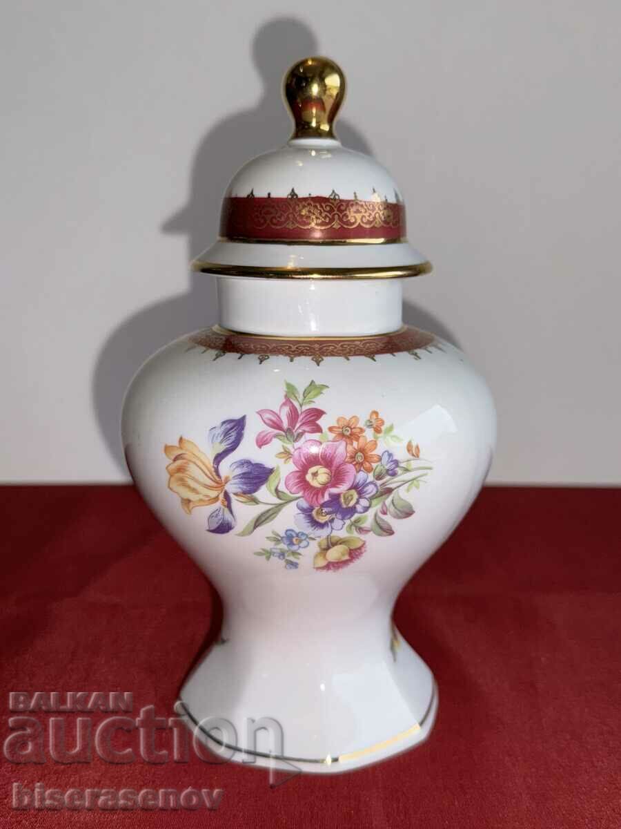 Beautiful vase with lid, PM Made in GDR !!!No remarks!!!