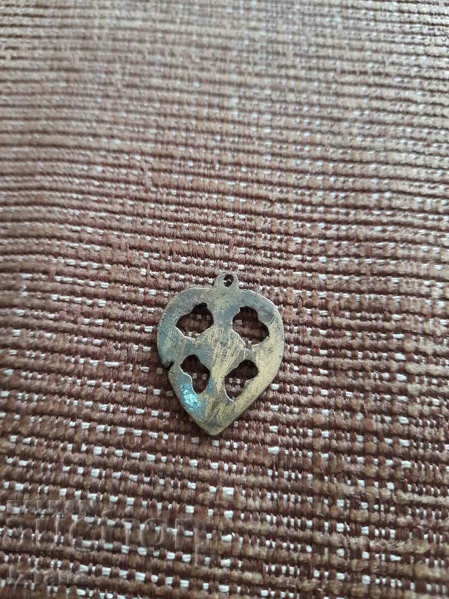 Old necklace pendant with price 37.00 BGN | € 18.92