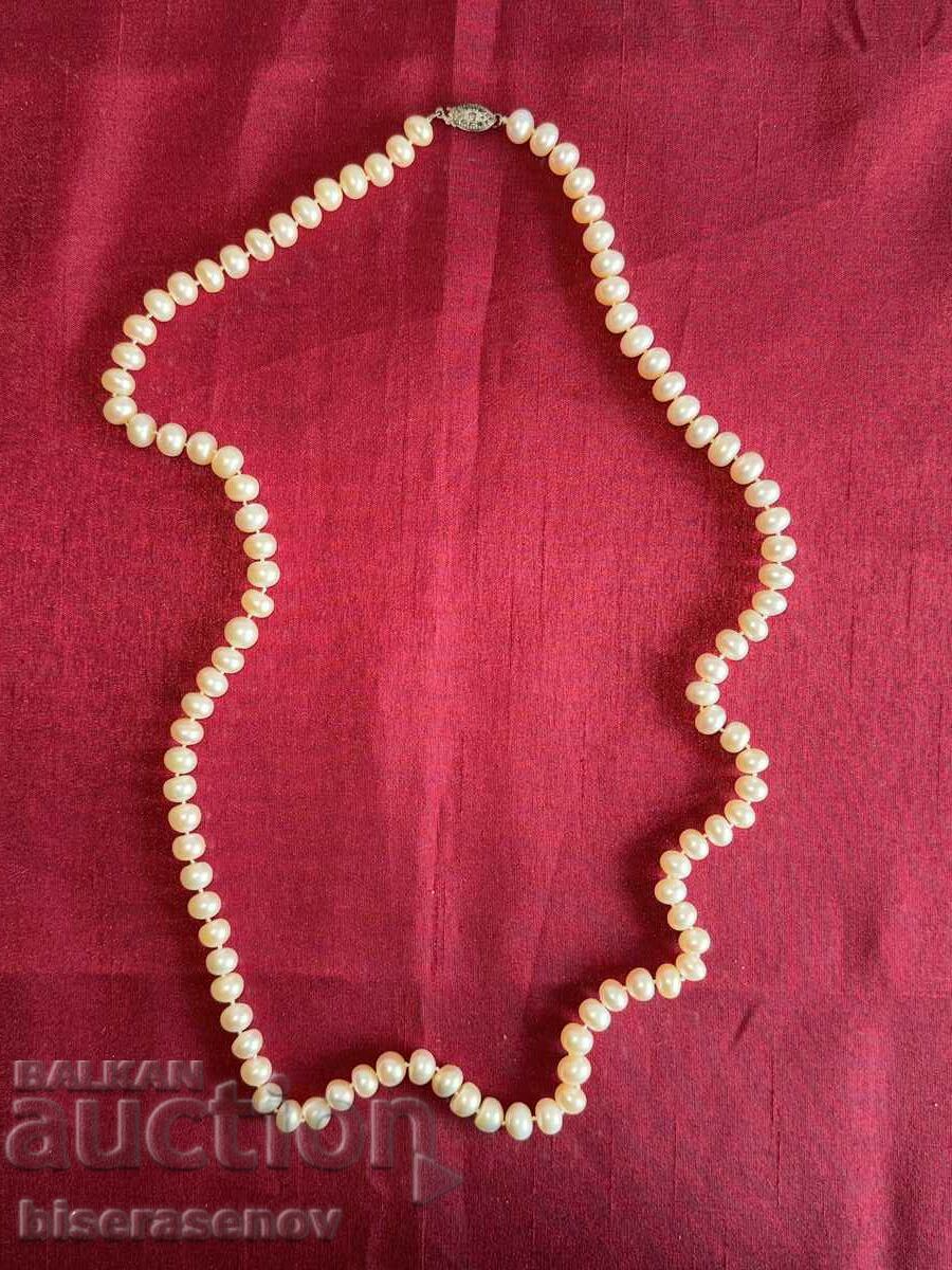 Frumos colier de perle