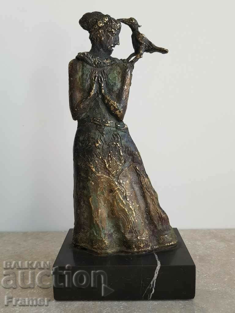 Vladimir Georgiev Song 1980s masterful craftsmanship with price 750.00 BGN | € 383.47 Vladimir Georgiev Song 1980s masterful craftsmanship with price 750.00 BGN | € 383.47