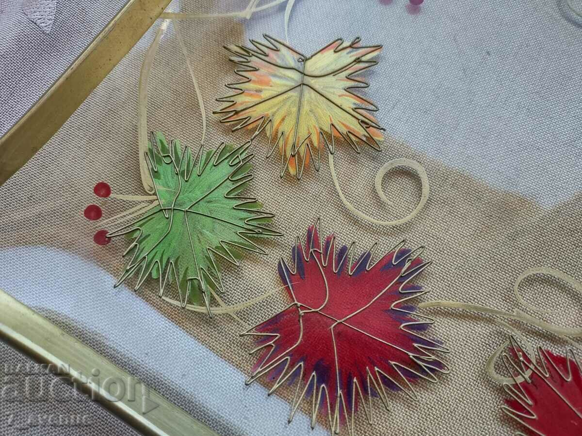 Доставка на Декоративна чиния, стъкло с емайл, стара оригинална 22/22 см Доставка на Декоративна чиния, стъкло с емайл, стара оригинална 22/22 см