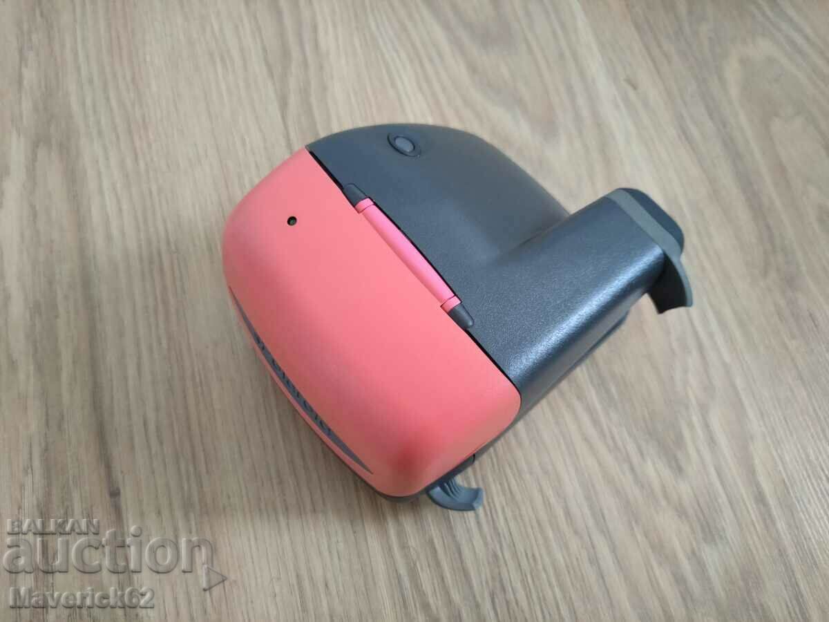 Polaroid camera with price 30.00 BGN | € 15.34 Polaroid camera with price 30.00 BGN | € 15.34