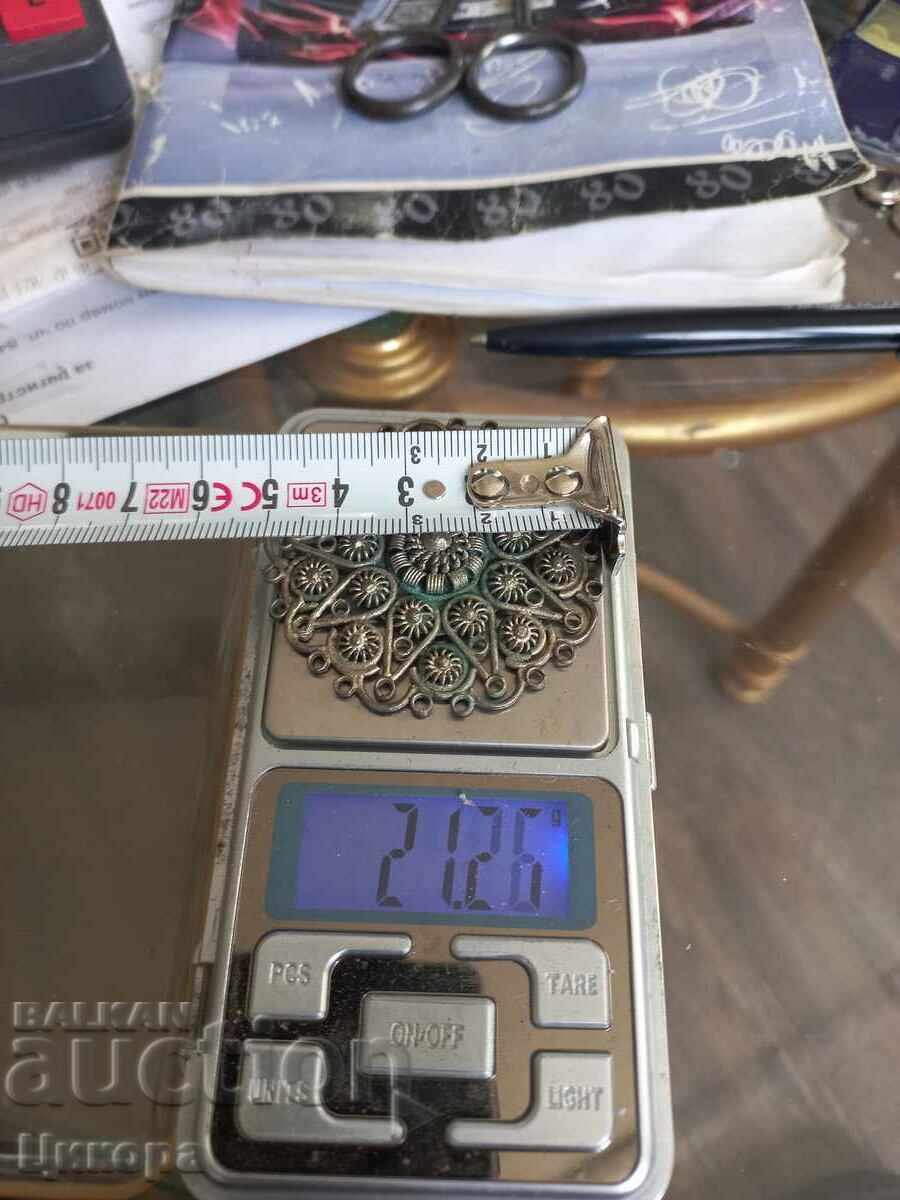 Delivery of OLD SILVER JEWELRY FILIGREE BROOCH