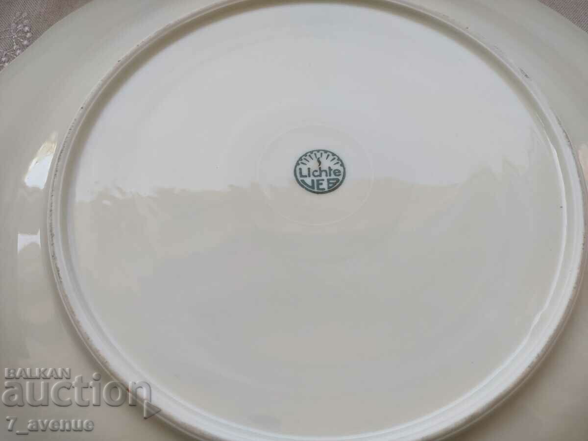 Old porcelain plate as a platter, Germany 05/16/24 with price 120.00 BGN | € 61.36 Old porcelain plate as a platter, Germany 05/16/24 with price 120.00 BGN | € 61.36