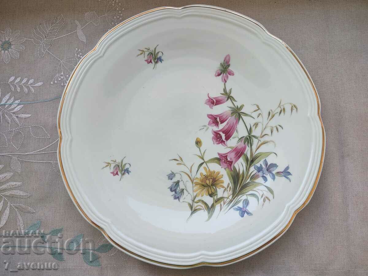 Auction Old porcelain plate as a platter, Germany 05/16/24 Auction Old porcelain plate as a platter, Germany 05/16/24