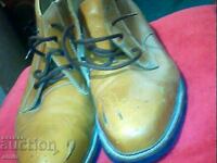 leather winter shoe not used