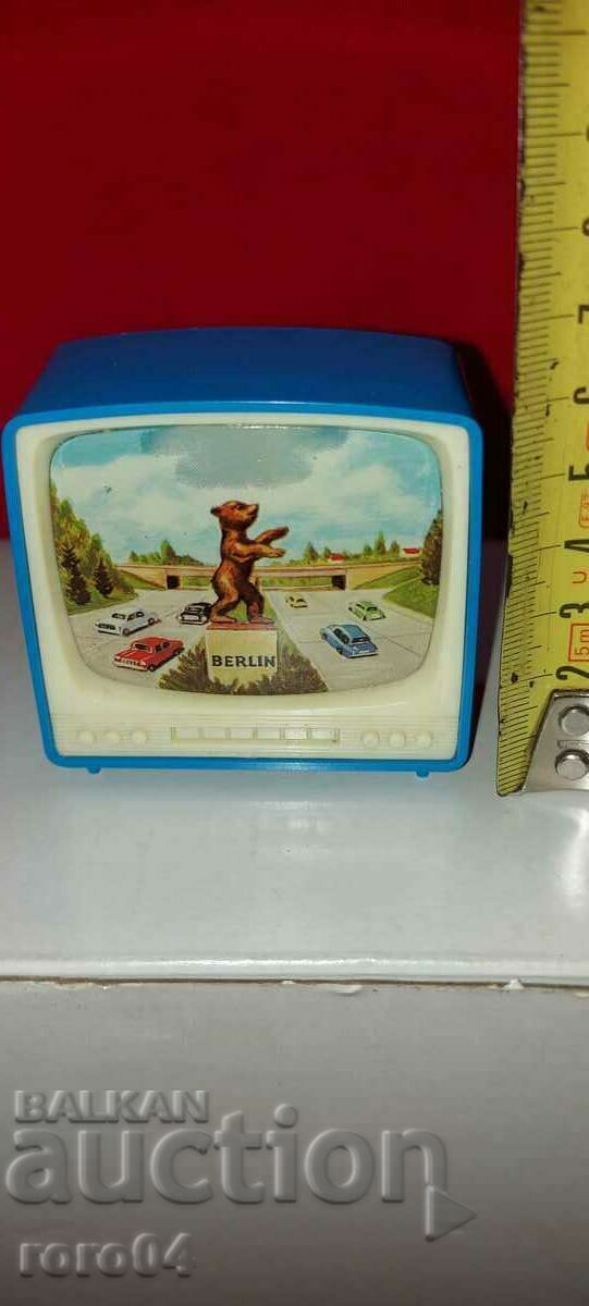 GES. GESCH. MONO PROJECTOR - 5 GES. GESCH. MONO PROJECTOR - 5