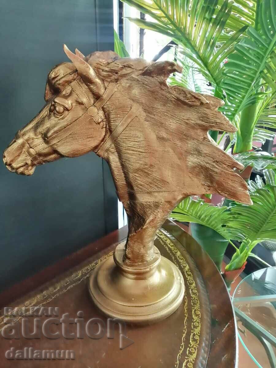 декоративна статуетка конска глава 40 см полирезин