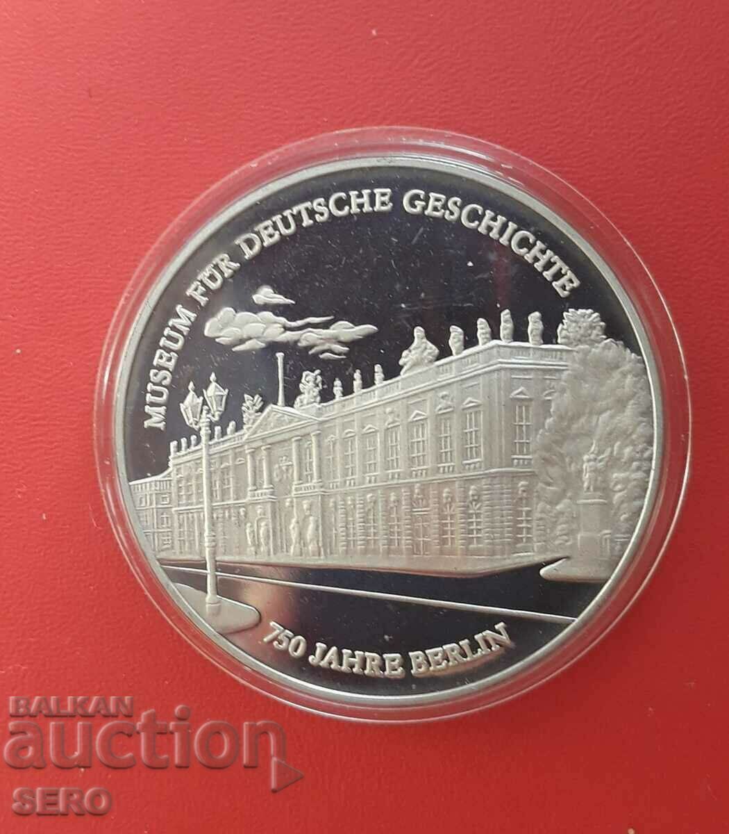 Germania-medalia-750 de ani, orașul Berlin 1987