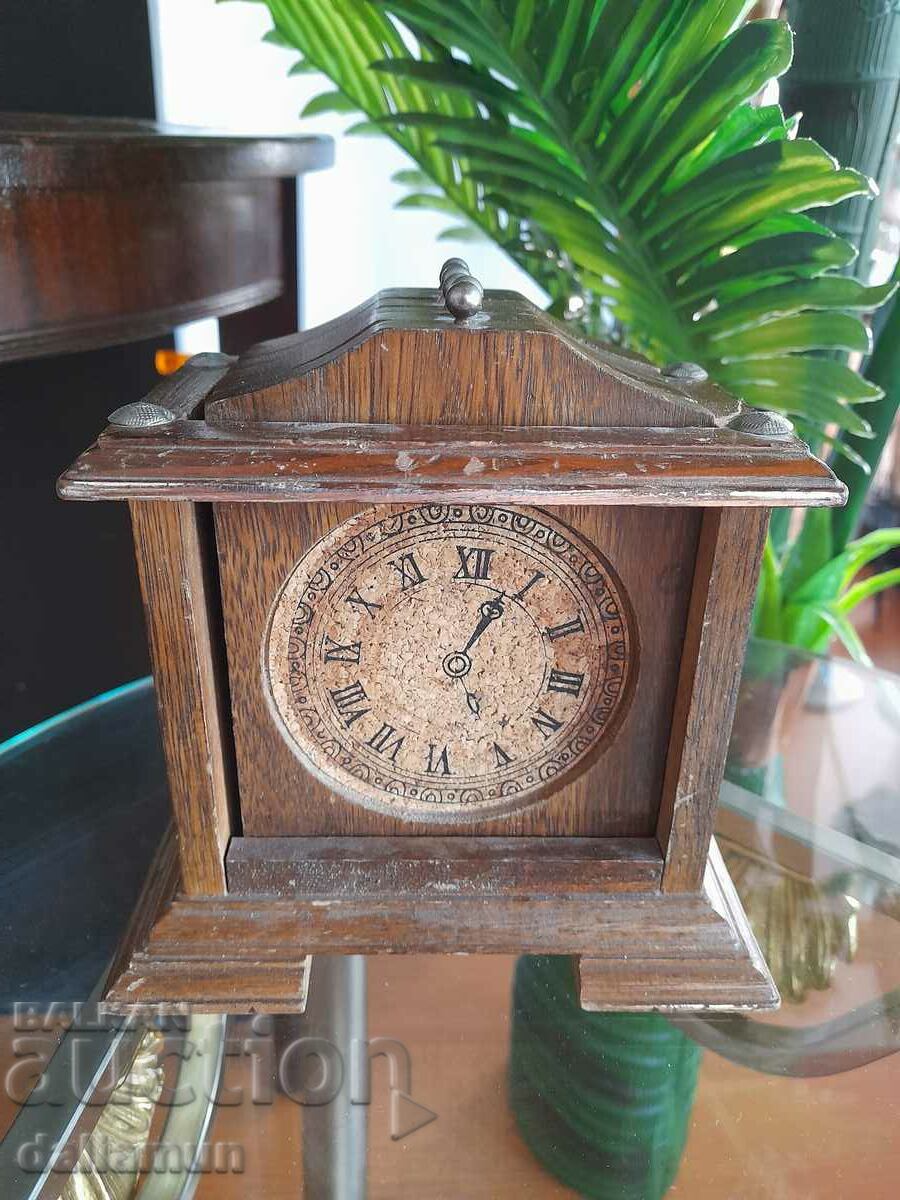 Σετ ξύλινες ποτηροθήκες σε βάση με τιμή 28.00 BGN | € 14.32 Σετ ξύλινες ποτηροθήκες σε βάση με τιμή 28.00 BGN | € 14.32