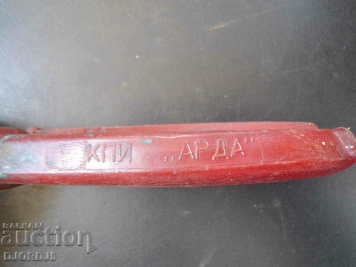 Auction Old pliers, KPI "ARDA", 1000 V Auction Old pliers, KPI "ARDA", 1000 V