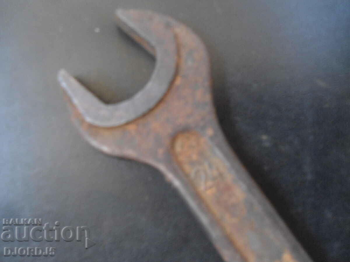 Auction Old key 24-27, MADE IN USSR Auction Old key 24-27, MADE IN USSR